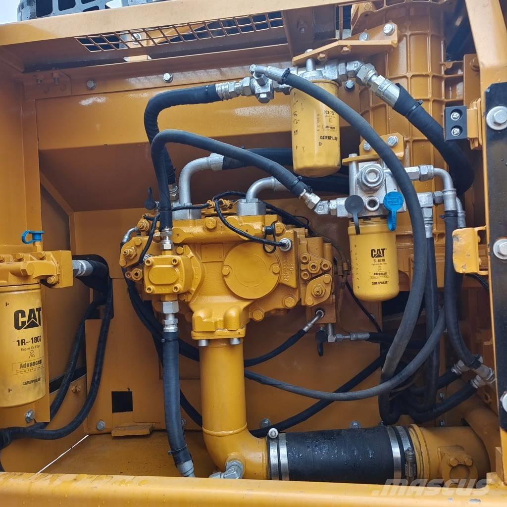 CAT 330 D 履带挖掘机