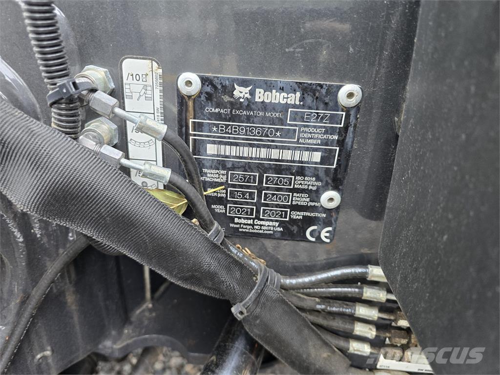 Bobcat E27z 小型挖掘机