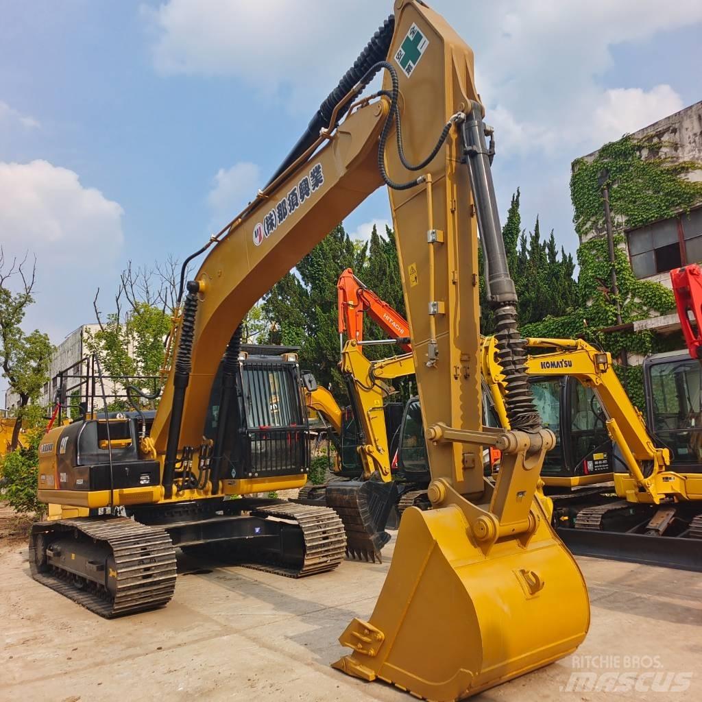 CAT 320D 履带挖掘机