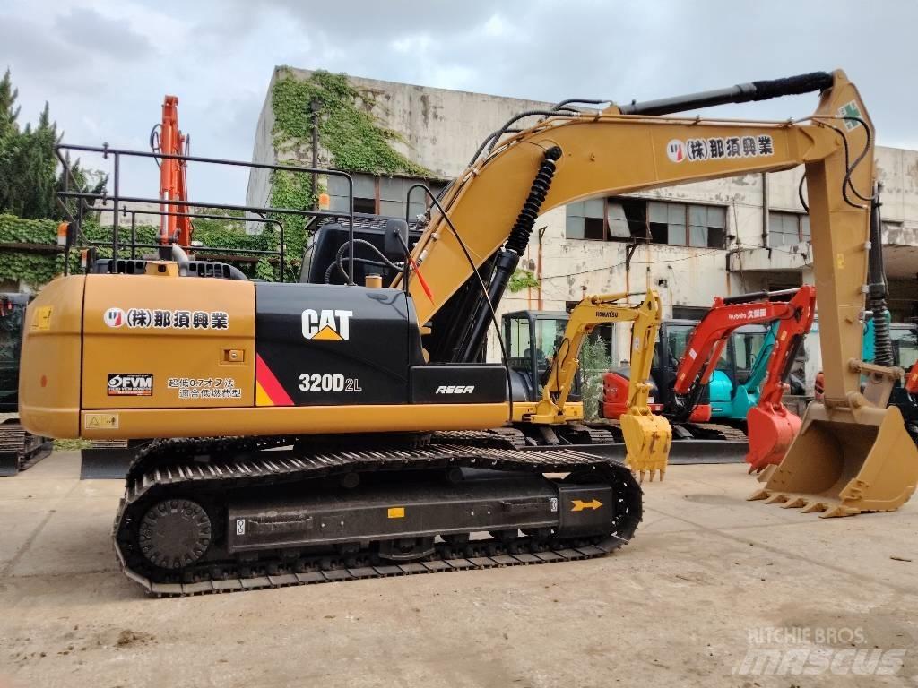 CAT 320D 履带挖掘机
