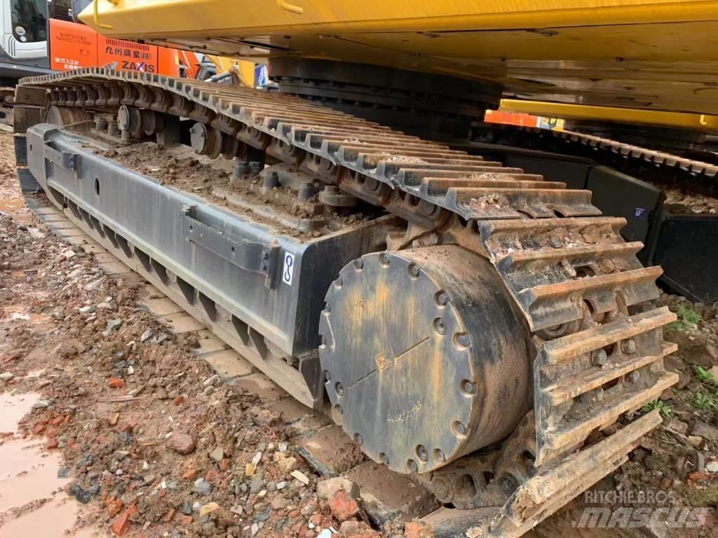 Komatsu 450-7 履带挖掘机