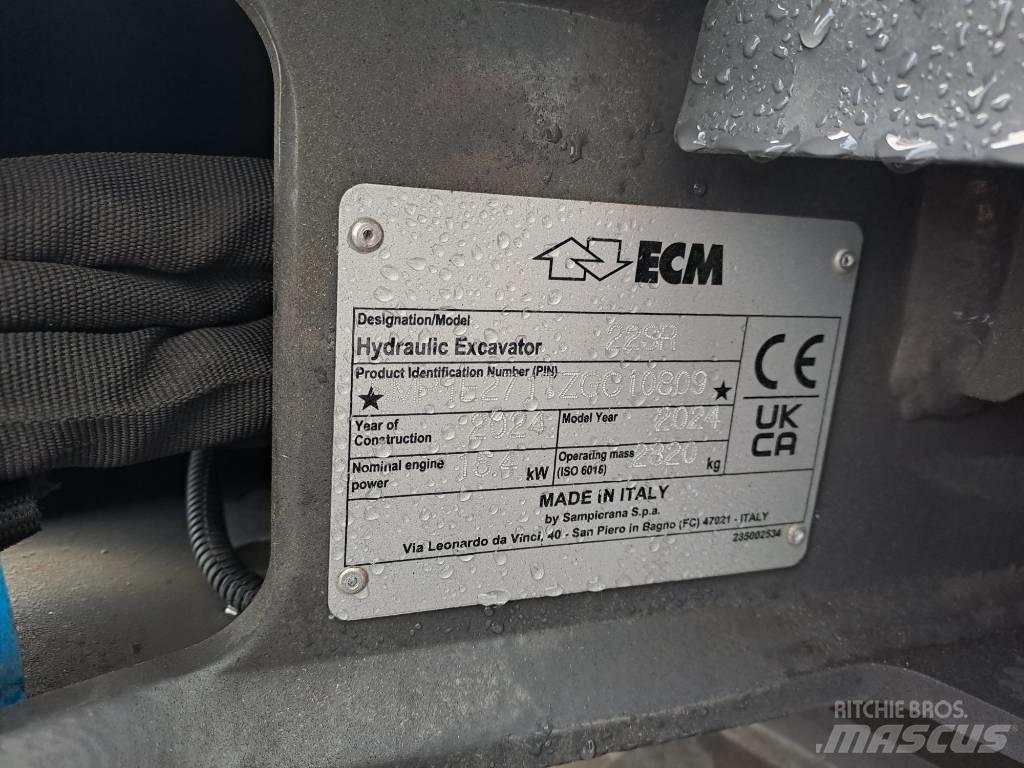 ECM 22 SR 小型挖掘机