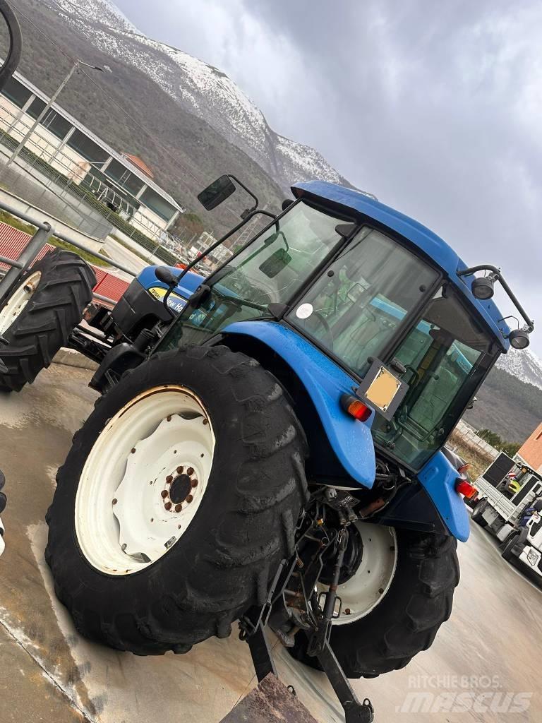 New Holland TD 5040 拖拉机/农用车