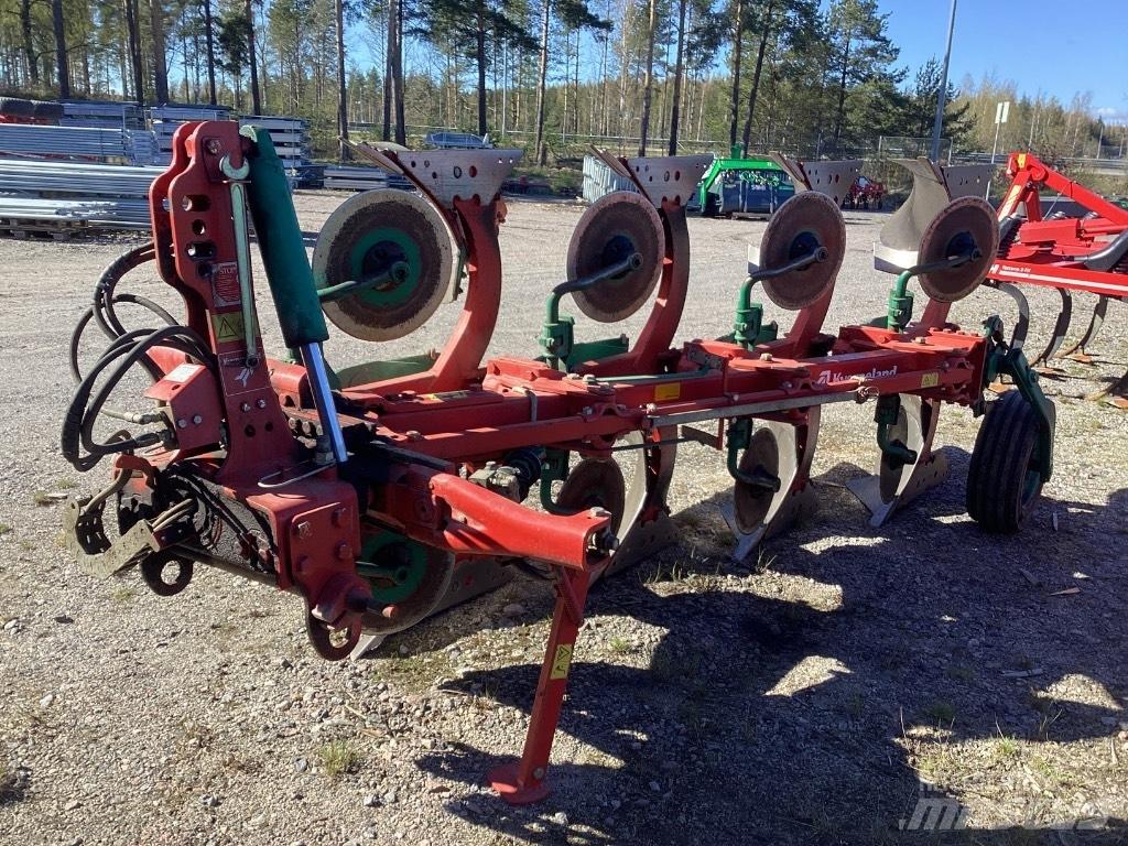Kverneland ES80 双向犁