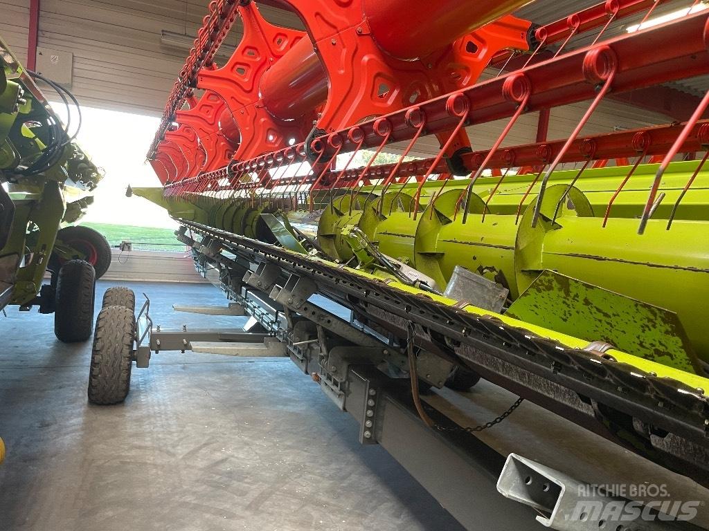 CLAAS Lexion 660 联合收割机