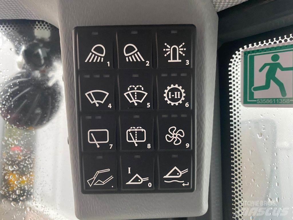 Yanmar V120 轮式装载机