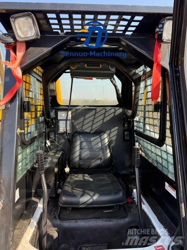 Bobcat S 18 滑移装载机