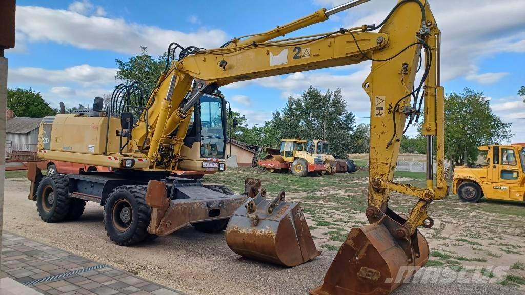 Komatsu PW 220-7 轮式挖掘机