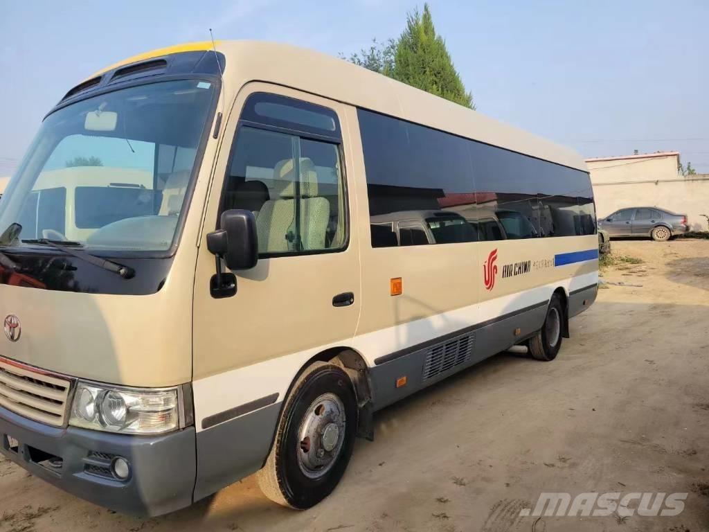 Toyota Coaster Bus 迷你巴士