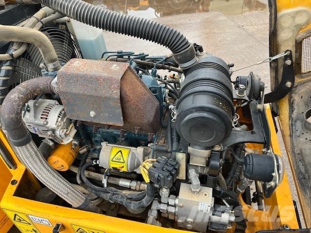 JCB VMT 160-80 双轮压路机