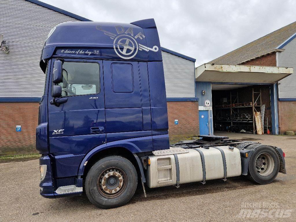 DAF XF 440 FT 牵引车