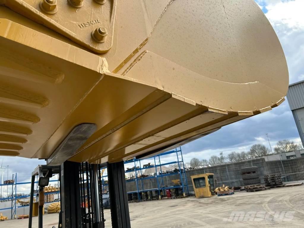 CAT 349D2 - UB 挖斗