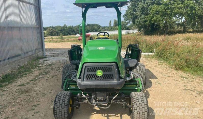 John Deere 7700A 球道割草机