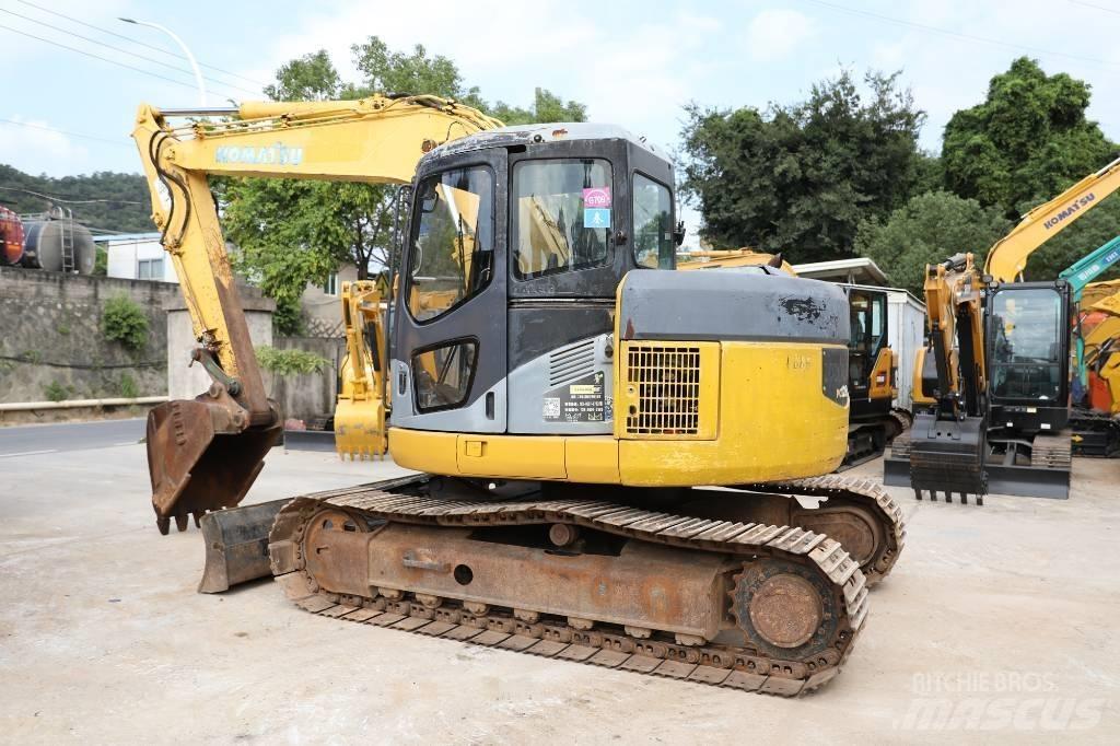 Komatsu PC 128 小型挖掘机