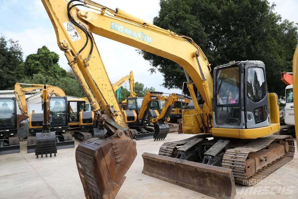 Komatsu PC 128 小型挖掘机