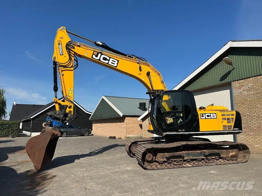 JCB JS220LC plus 履带挖掘机