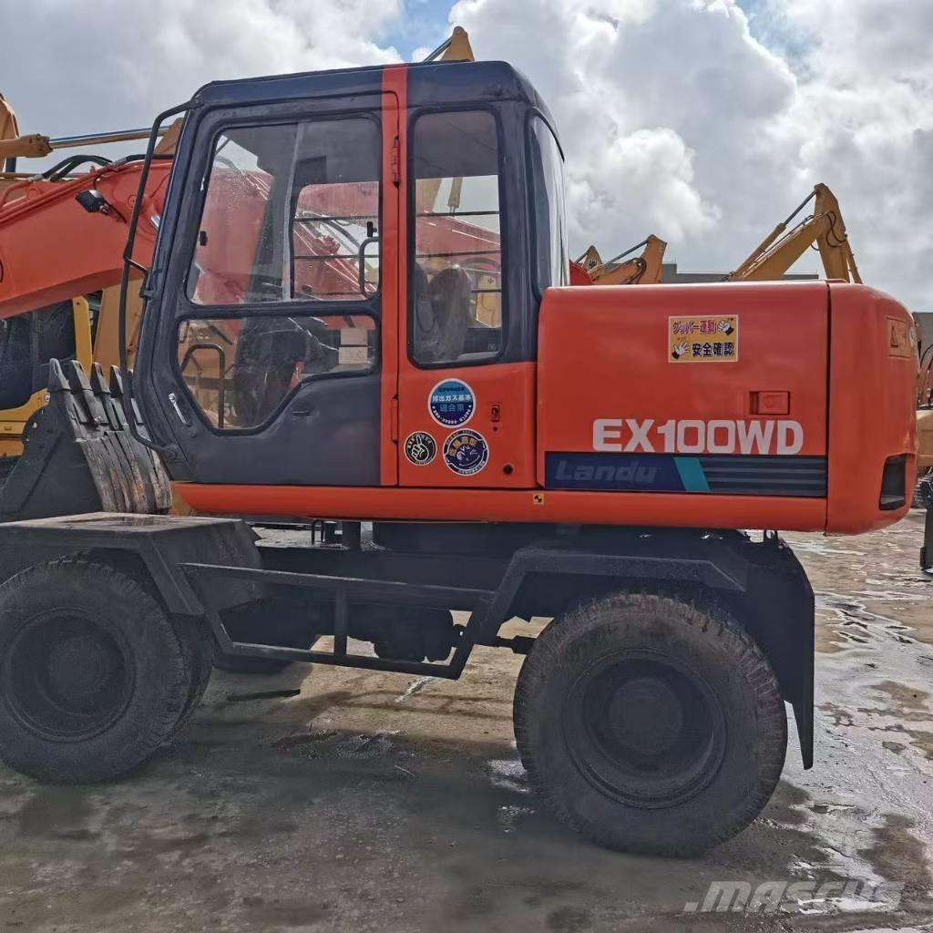 Hitachi EX 100 W D 轮式挖掘机