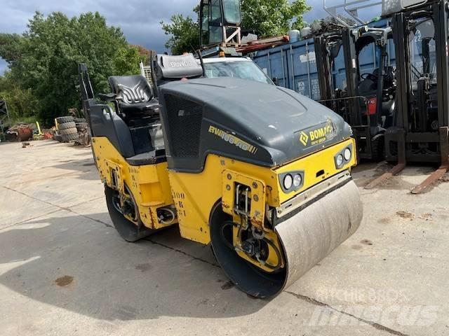 Bomag BW 100 AD-5 双轮压路机