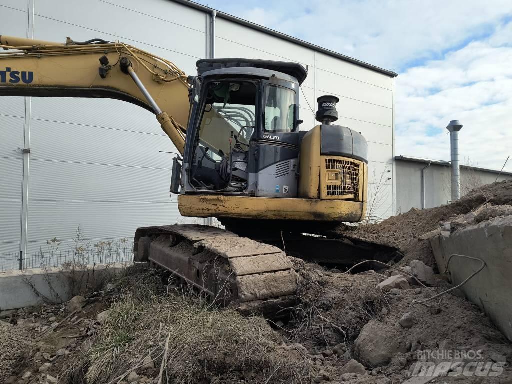 Komatsu 228 履带挖掘机