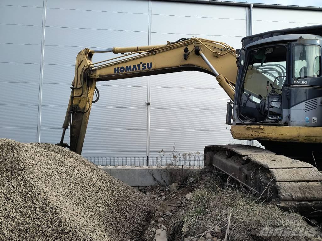 Komatsu 228 履带挖掘机