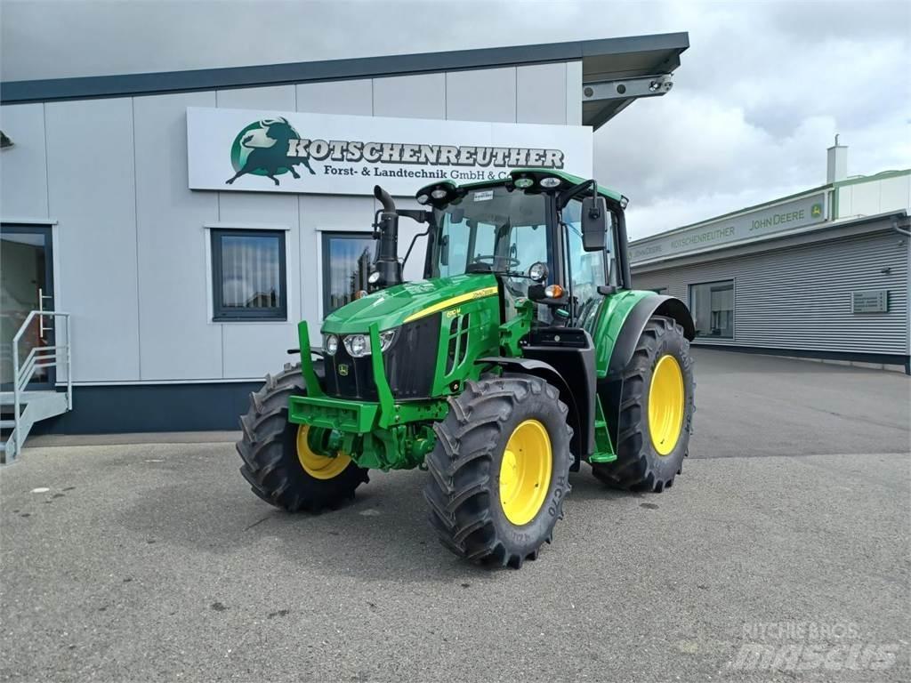 John Deere 6110M 拖拉机/农用车