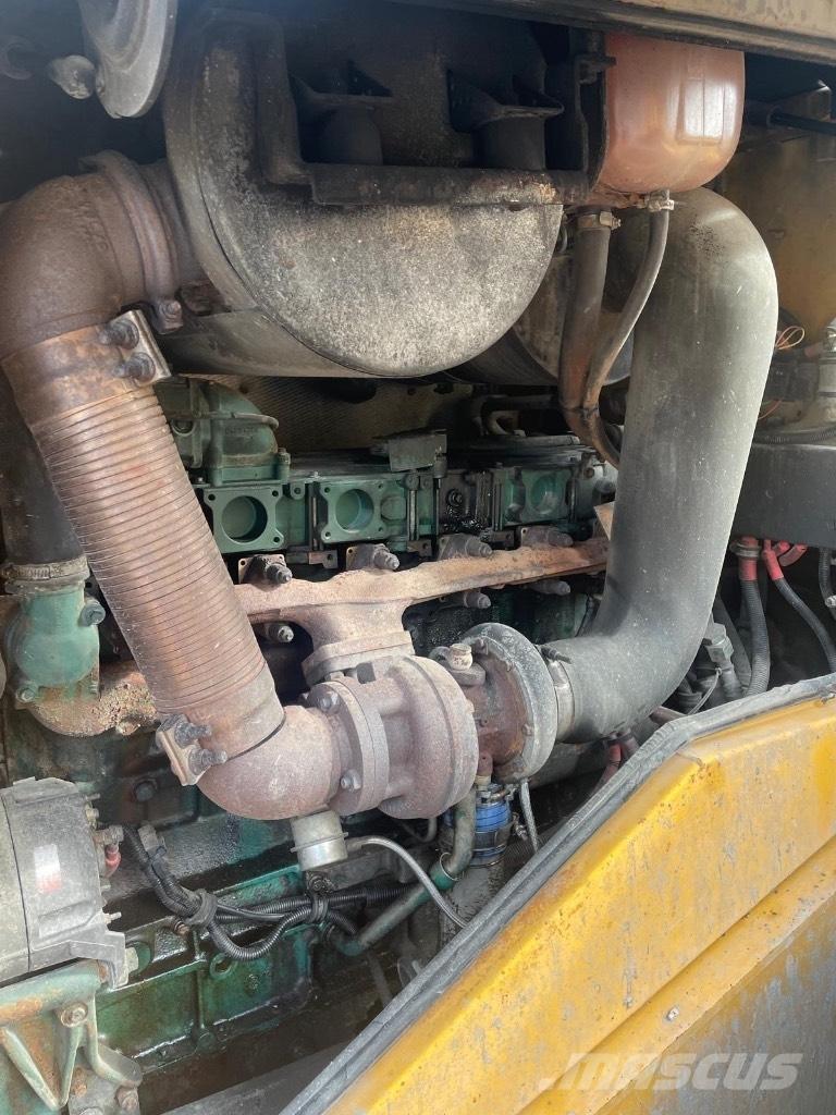Volvo L120E 轮式装载机