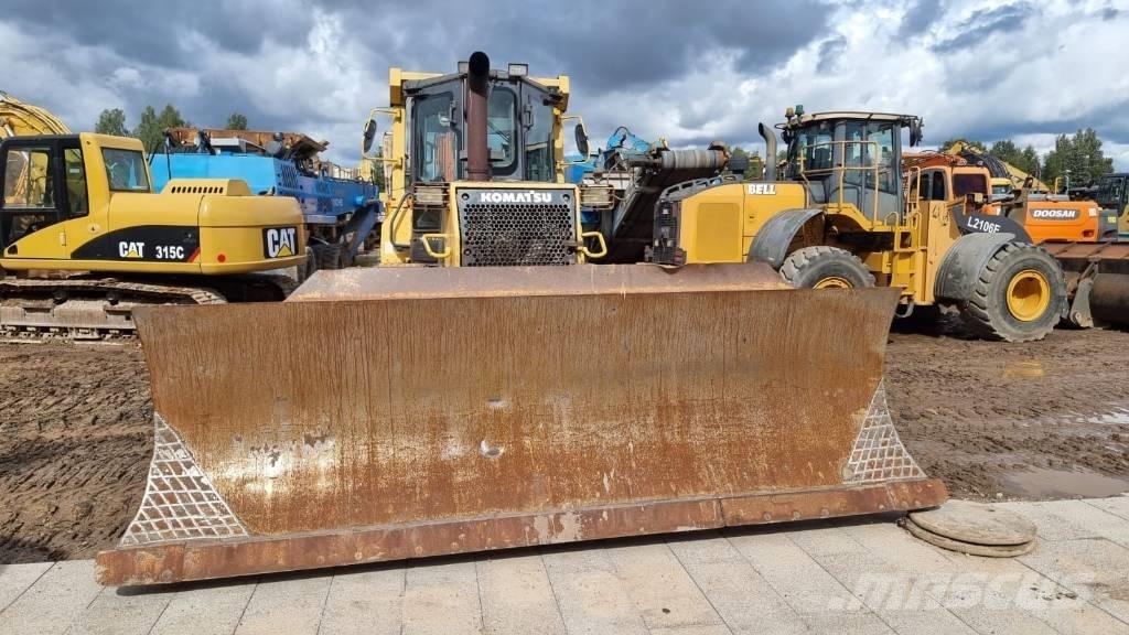 Komatsu D 61 PX-15 履带式推土机