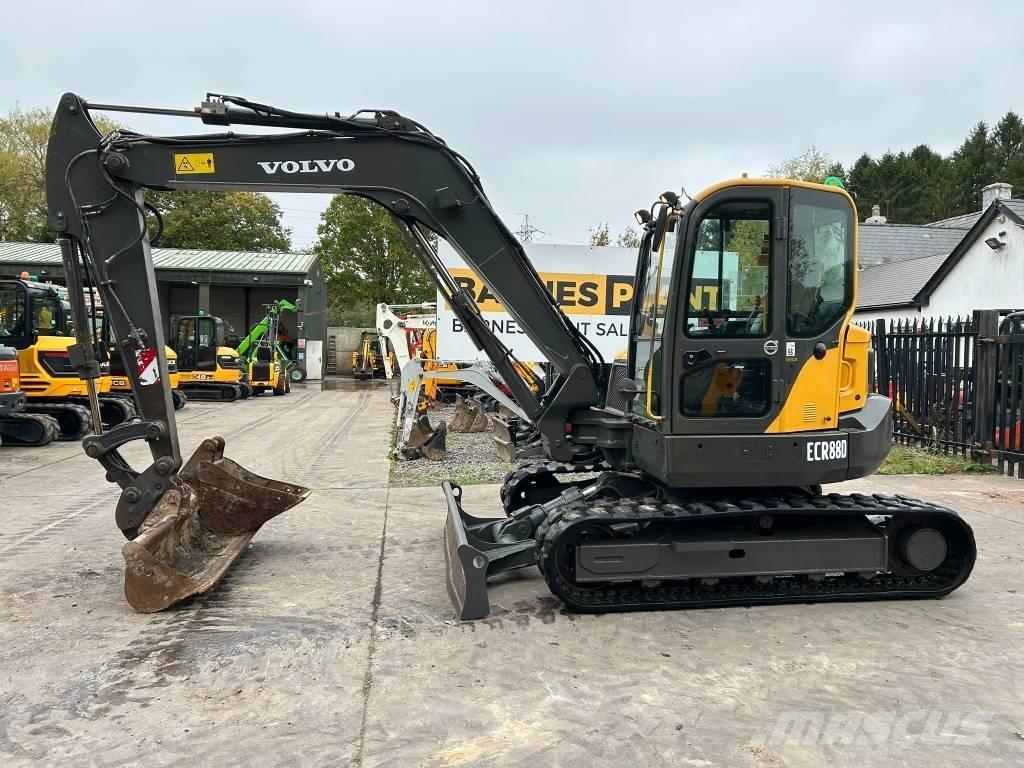 Volvo ECR 88 D 中型挖掘机
