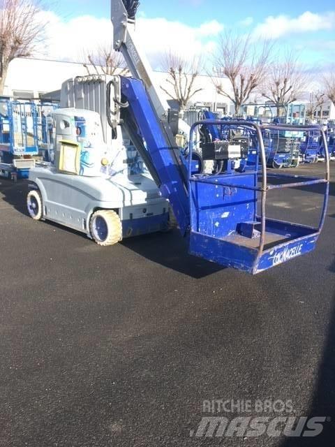 JLG TOUCAN 1210 客货电梯