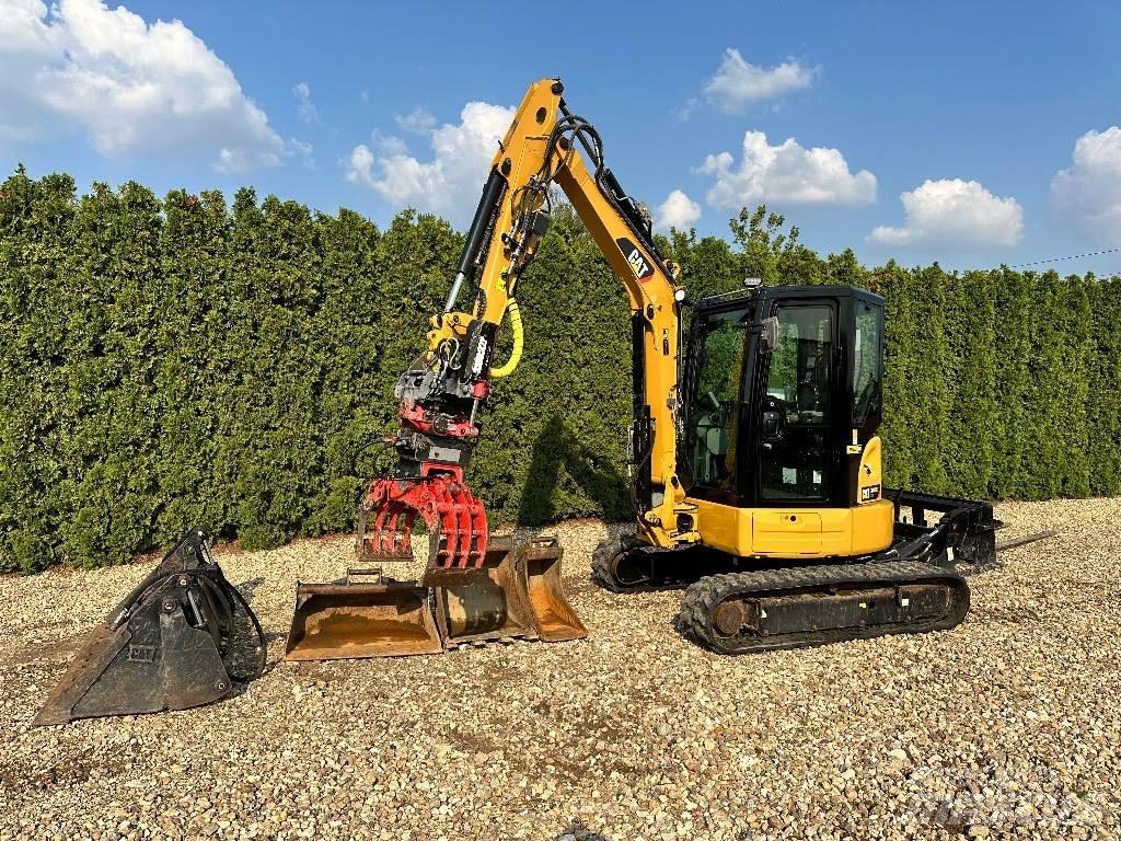 CAT 304.5 E2 XTC 小型挖掘机