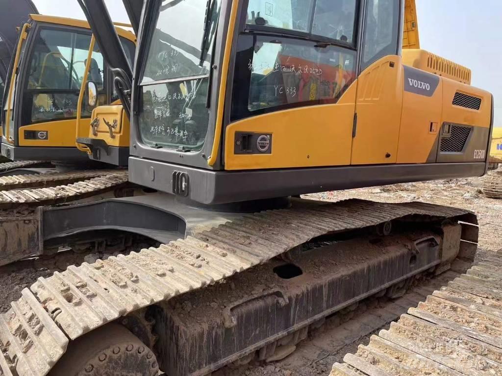 Volvo EC 250 D 履带挖掘机