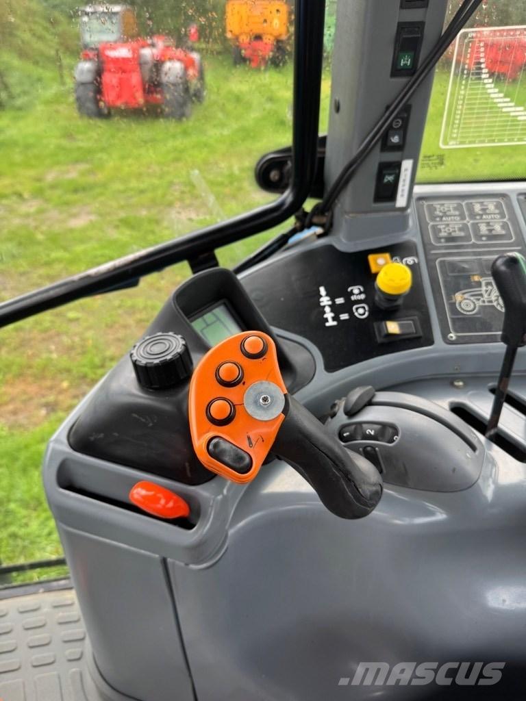 New Holland TM 175 拖拉机/农用车