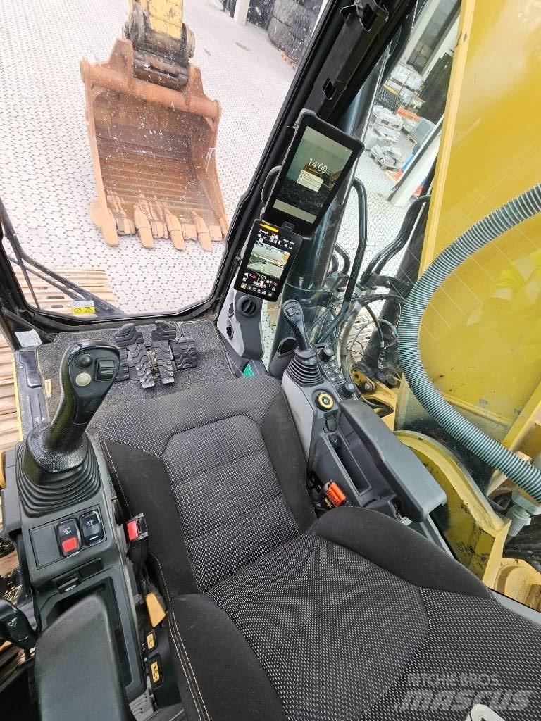 CAT 336 履带挖掘机