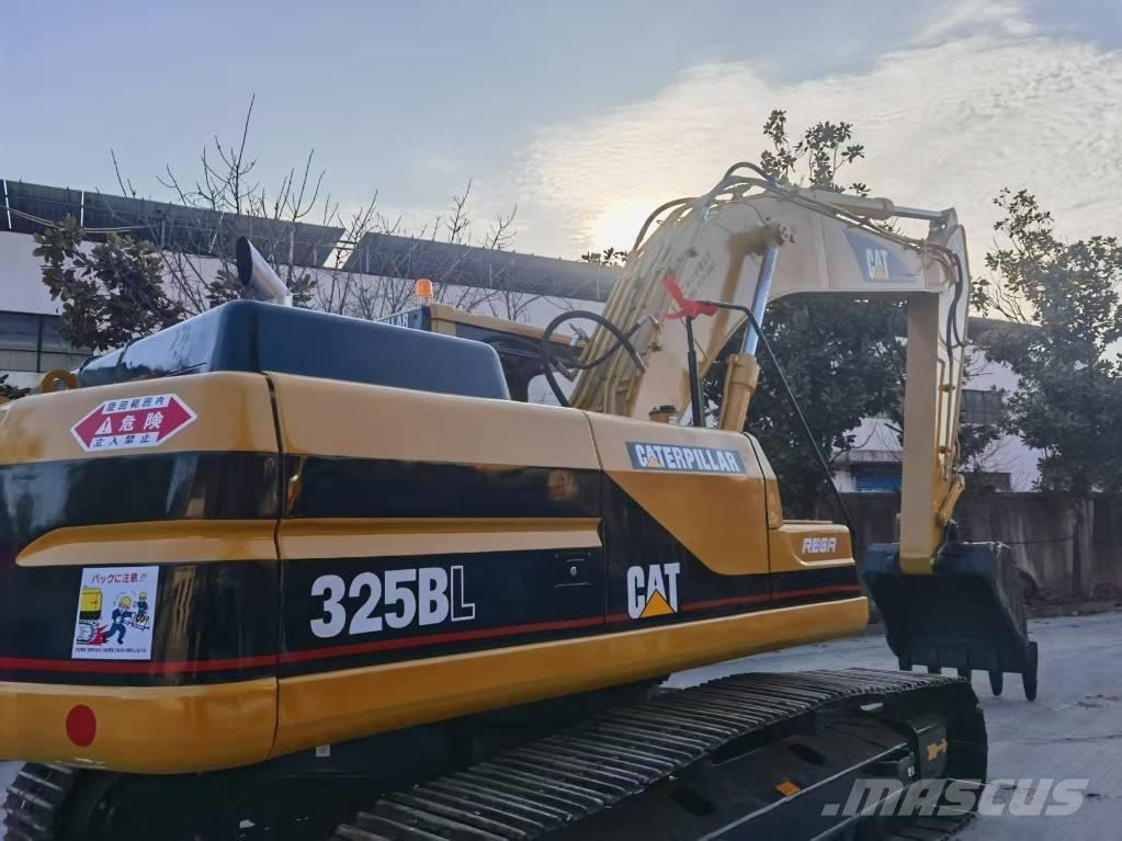 CAT 325 B L 履带挖掘机