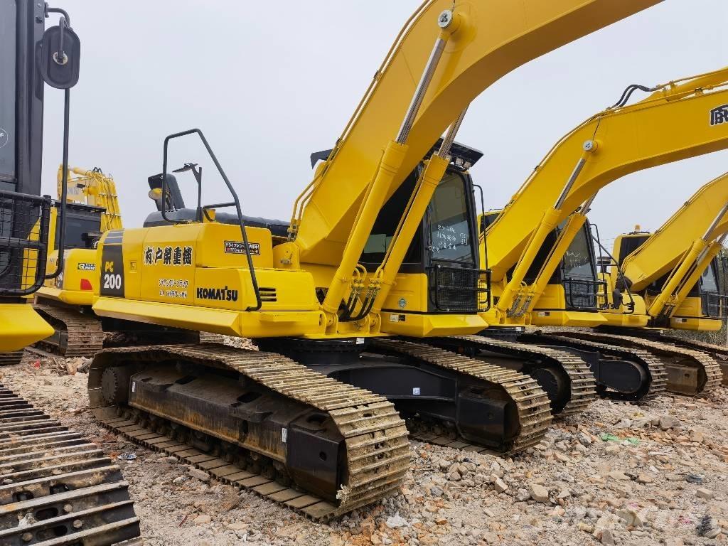 Komatsu pc200-8 履带挖掘机