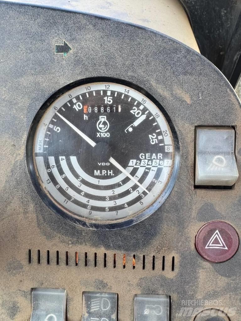 John Deere 2850 拖拉机/农用车