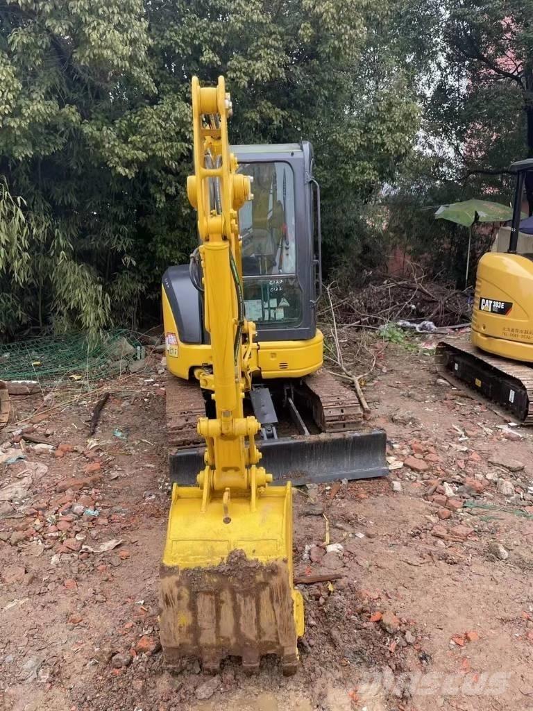 Komatsu PC30MR 小型挖掘机