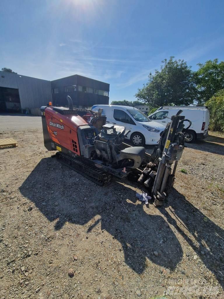 Ditch Witch JT 10 水平定向钻井设备