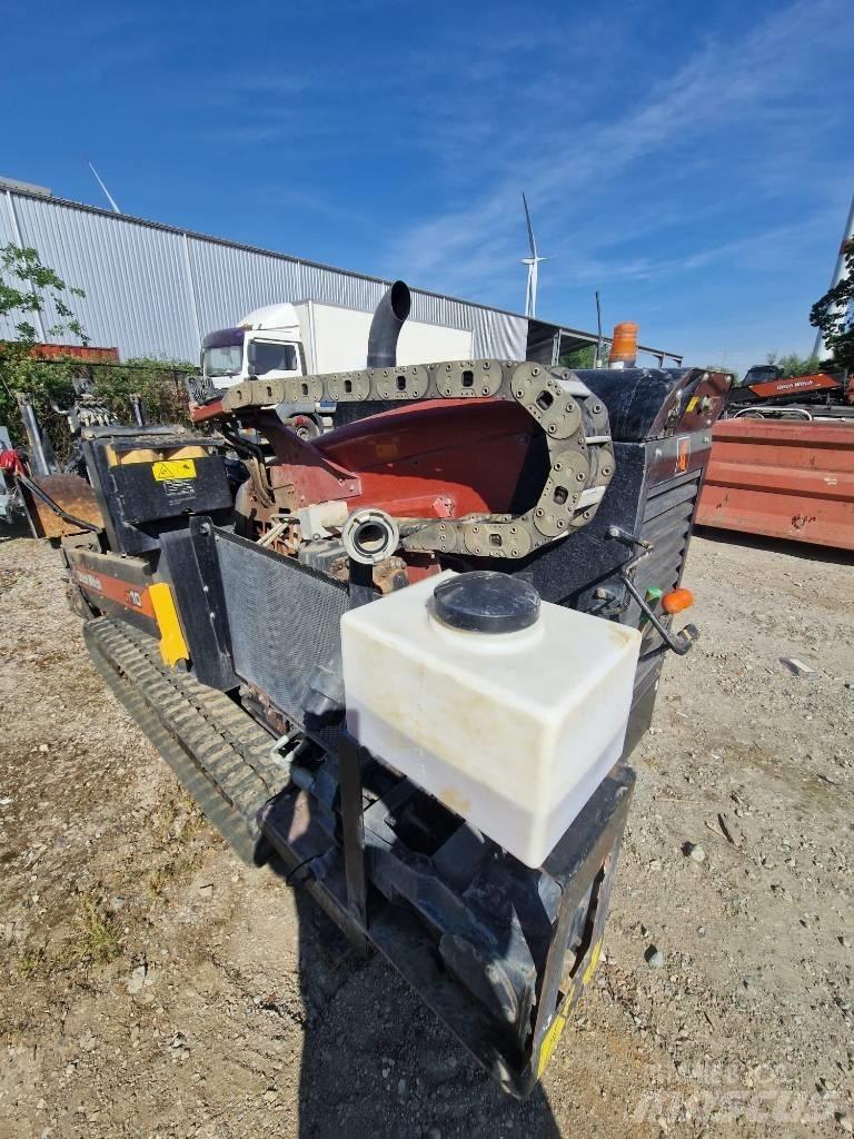 Ditch Witch JT 10 水平定向钻井设备