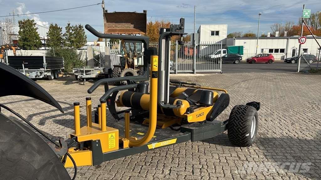 Tanco A100-EH 青饲料收获机