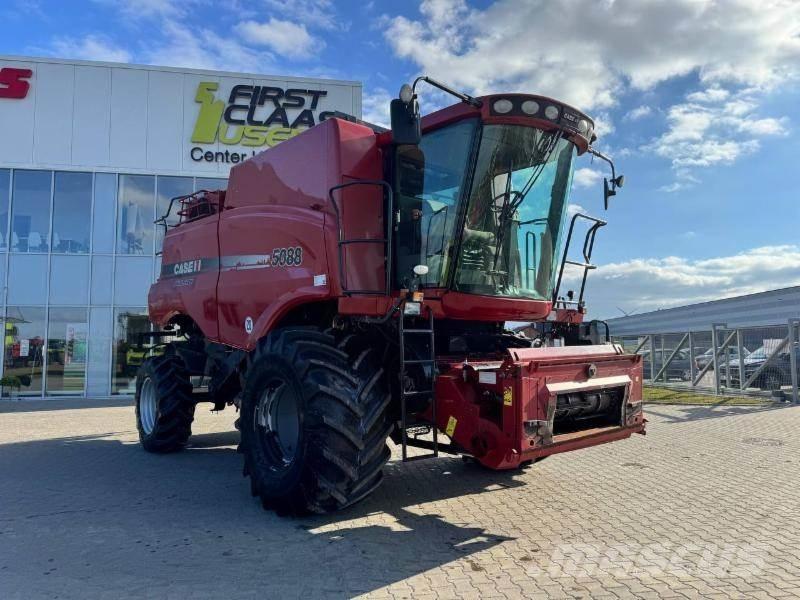 Case IH AF 5088 联合收割机