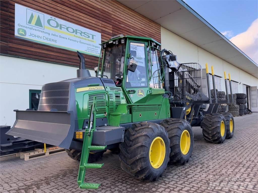 John Deere 1110 G 集运机
