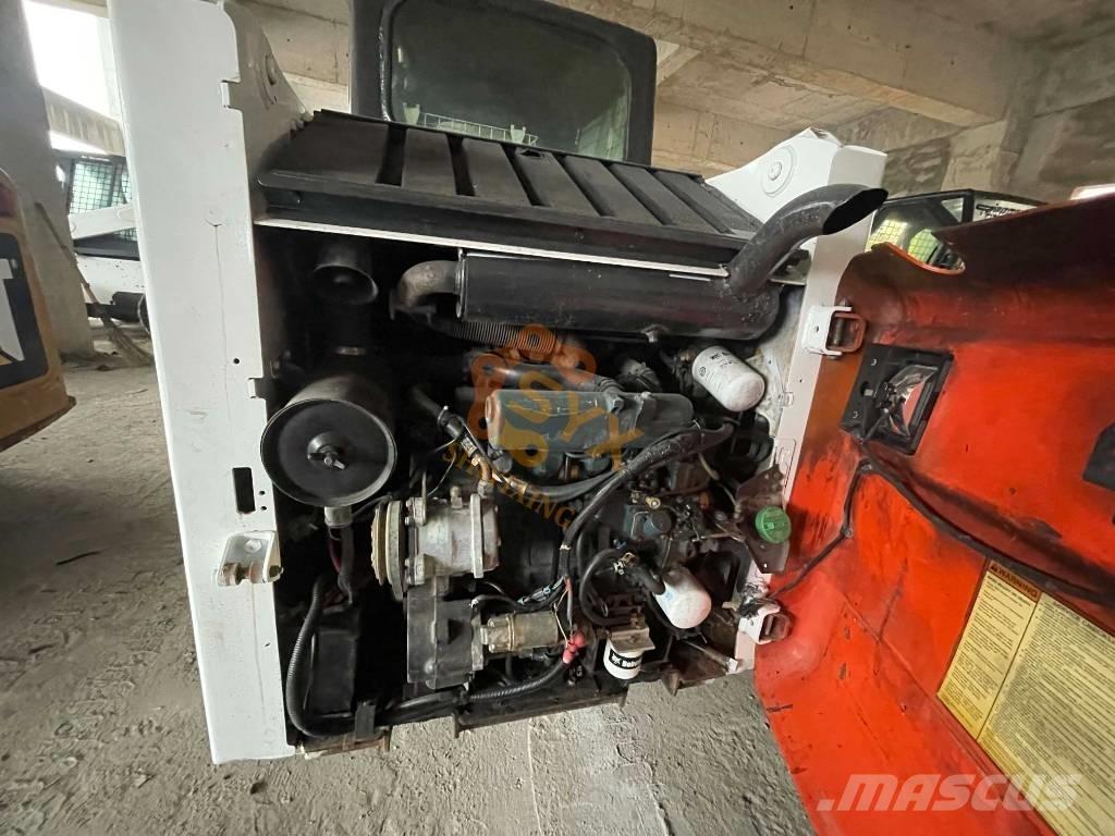 Bobcat S160 滑移装载机