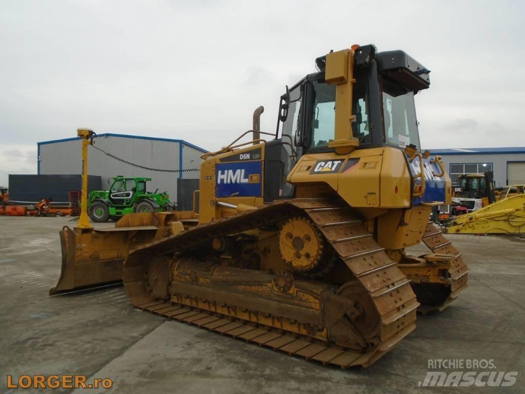 CAT D6N LGP 履带式推土机