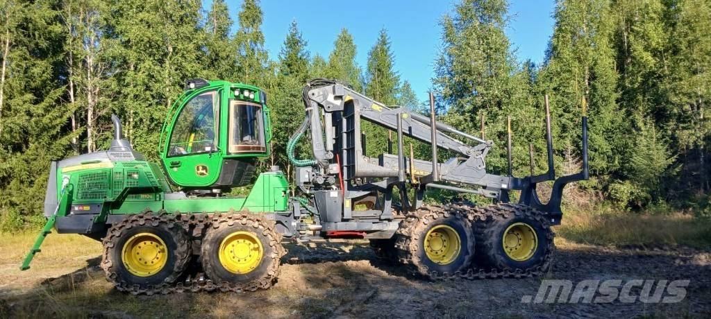 John Deere 1110 G 集运机