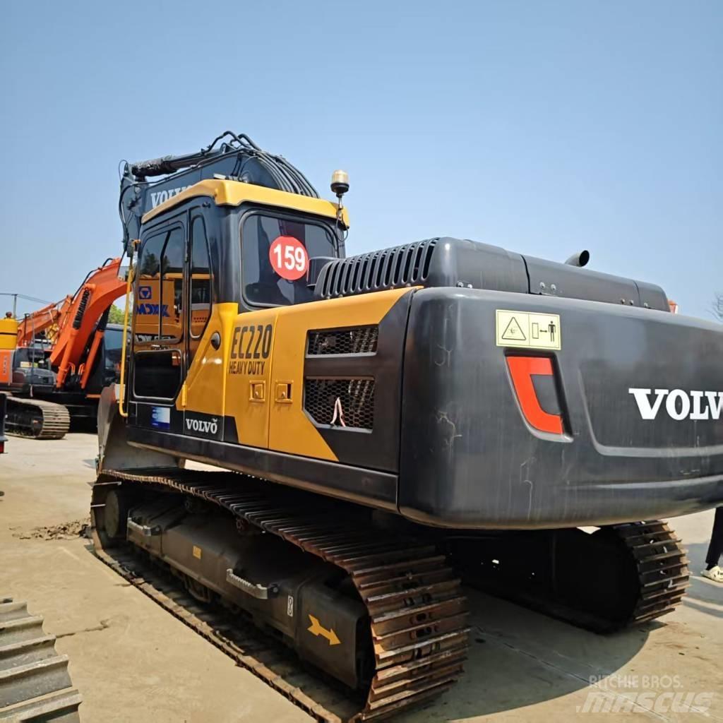 Volvo EC 220 履带挖掘机
