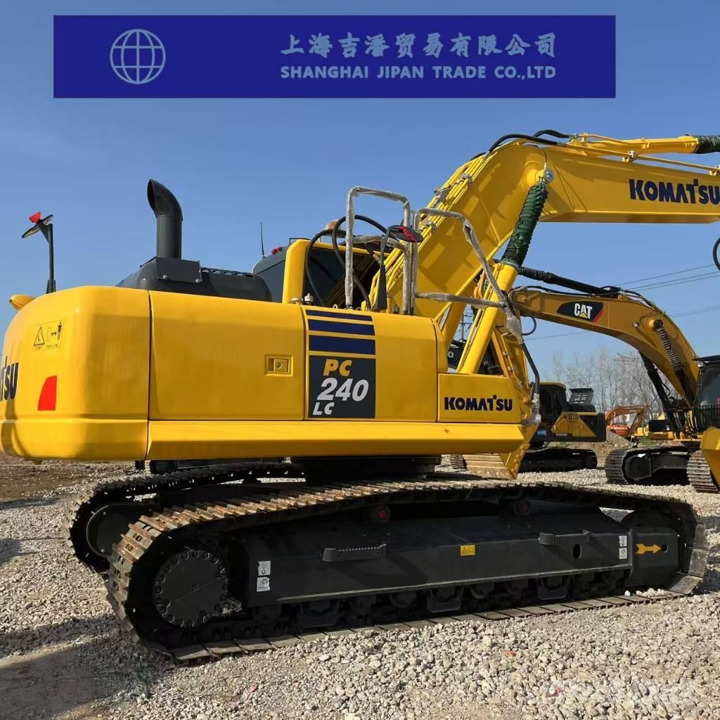 Komatsu PC 240 履带挖掘机