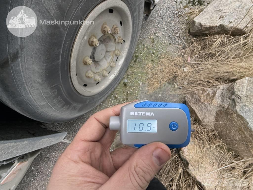 Volvo FM 370 起重车