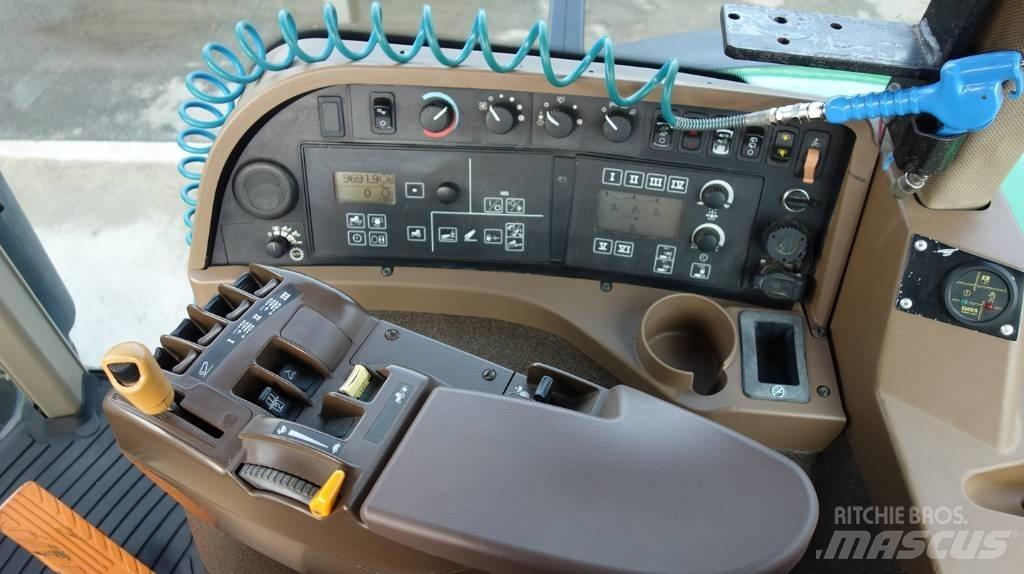 John Deere 8230 ILS 拖拉机/农用车