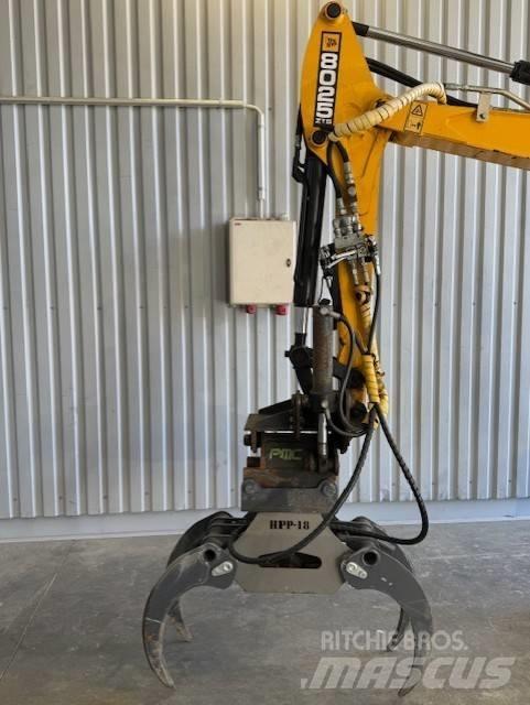 JCB 8025 ZTS 小型挖掘机